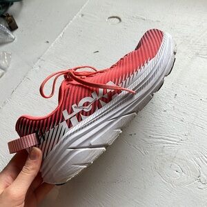 Size 9 Hoka W Rincon 2